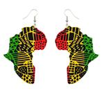 Wooden earrings | African continent in the Pan-African color, Ophalen of Verzenden, Nieuw