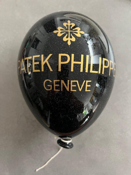 MVR (XX) - Patek Philippe Ceramic Balloon, Antiek en Kunst, Kunst | Designobjecten