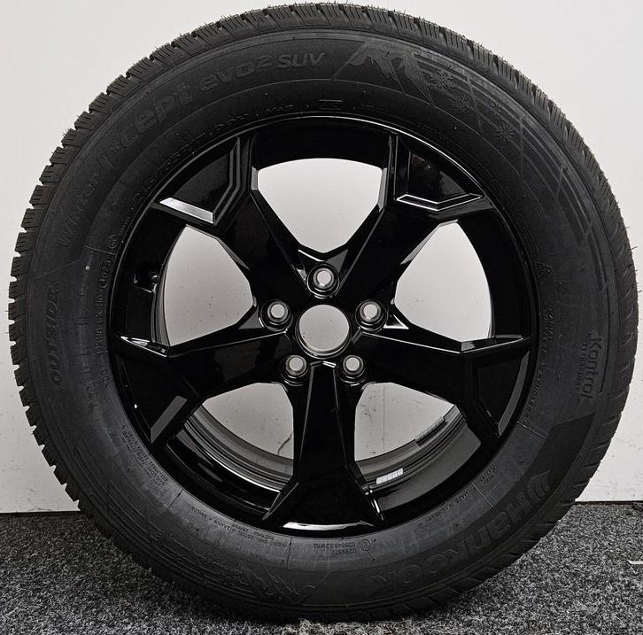 Winterset | 17 inch Secare zwart | Nieuw | Q3  | Audi, Auto-onderdelen, Banden en Velgen, 17 inch, Winterbanden, 215 mm, Personenwagen