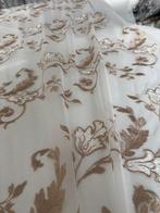 Kostbaar gordijnstof, Franse tule met borduursel en rand aan, Antiek en Kunst, Antiek | Kleden en Textiel