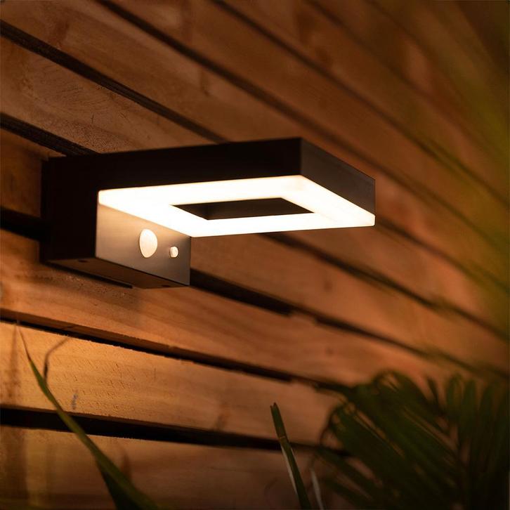 Brendz solar wandlamp Bata | Warm wit licht, Tuin en Terras, Buitenverlichting, Led, Licht-donker-sensor, Zonne-energie, Minder dan 50 watt