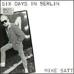 LP gebruikt - Mike Batt - Six Days In Berlin, Cd's en Dvd's, Vinyl | Pop, Zo goed als nieuw, Verzenden
