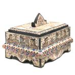 Handpainted jewelry / sirih box from Bali - Indonesië