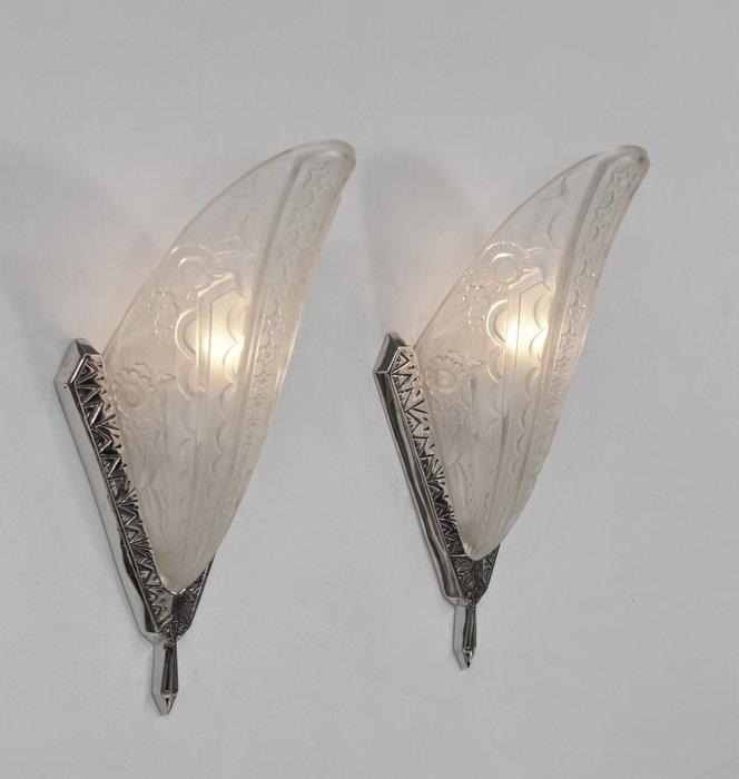 Ets. DONNA - a pair of French art deco wall lights -, Antiek en Kunst, Antiek | Meubels | Stoelen en Banken