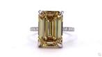 Ring - 18 karaat Witgoud - 10.33ct. tw. Geel Diamant (Fancy, Nieuw