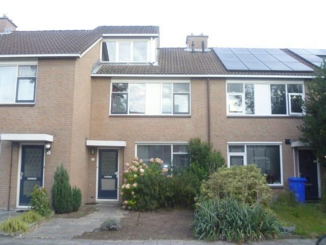Te huur Woning Bovenhei, Veldhoven, Huizen en Kamers, Huizen te huur, Direct bij eigenaar, A+, Gelderland