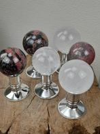 Prachtige grote Bergkristal & Rhodoniet bollen - op, Verzamelen, Mineralen en Fossielen
