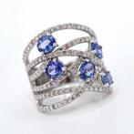 2.00 ct Blue Sapphire & 1.10 ct Light Pink Diamond Ring -