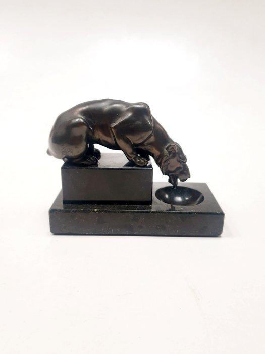 sculptuur, Lionne sabreuvant - 10 cm - Zinklegering, Marmer, Antiek en Kunst, Antiek | Keramiek en Aardewerk