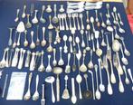 Groot lot van 99 lepeltjes, vorken en wat diversen waarvan