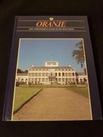 Vorstelijke huizen en paleizen - Deel 3 Oranje 9789051411720, Gelezen, K.A. van den Hoek, Richard F. Kaan, Verzenden