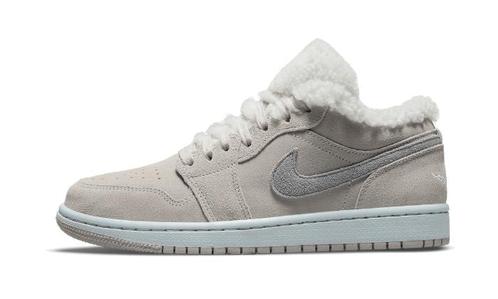 Air Jordan 1 Low SE Sherpa Fleece - maat 36.5 (Sneakers), Kleding | Dames, Schoenen, Sneakers of Gympen, Nieuw, Verzenden