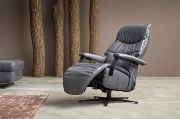 Relaxfauteuils en sta op stoelen tot 60% beschikbaar voor biedingen