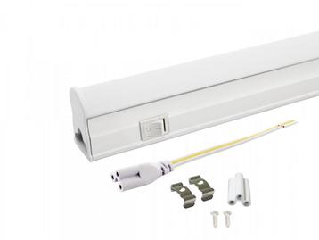 T5 LED lamp – 120 cm – 18W – Warm wit – Met schakelaar – Kop beschikbaar voor biedingen