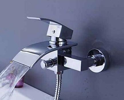Watervalkraan Barre bad-kraan, Doe-het-zelf en Verbouw, Sanitair, Kraan, Nieuw, Chroom, Verzenden