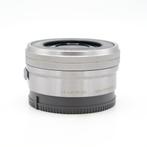 Sony 16-50mm F3.5-5.6 NEX PZ OSS E-Mount Zilver (Occasion), Ophalen of Verzenden, Gebruikt, Groothoeklens, Zoom
