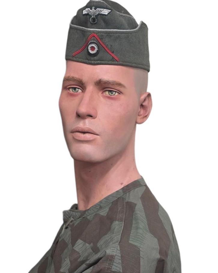 Handgeschilderde realistische lopende mannequin, Verzamelen, Militaria | Tweede Wereldoorlog, Ophalen of Verzenden