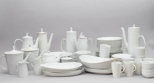 64-delig porselein serviesgedeelte Mosa Maastricht ca. 1960, Antiek en Kunst, Antiek | Servies compleet