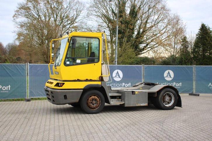 Veiling: Terminal Trekker Terberg YT182 Diesel 2011, Zakelijke goederen, Machines en Bouw | Heftrucks en Intern transport, Overige typen