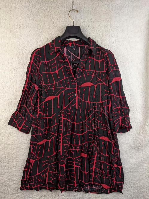 Black and red printed dress, Kleding | Dames, Jurken, Nieuw, Verzenden