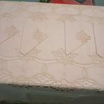 Tafelkleed (13) - 240 cm - 180 cm - Mantel geborduurd, Antiek en Kunst
