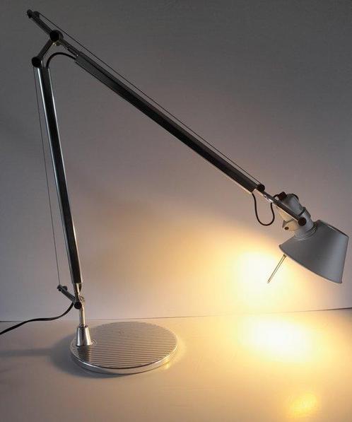 Artemide - Michele De Lucchi et Giancarlo Fassina -, Antiek en Kunst, Antiek | Lampen