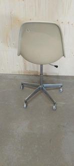 Herman Miller - Charles & Ray Eames - Bureaustoel - Metaal -