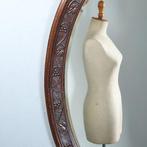 Grote ovale spiegel met breed facet en subtiel gestoken drui, Ophalen of Verzenden