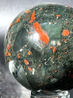Dragon Blood Jasper Sphere – Tshipise, Zuid-Afrika Ø 83 mm-, Verzamelen, Mineralen en Fossielen