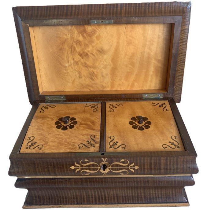 Theekistje / doosje - madeira limoeiro - Engelse theedoos, Antiek en Kunst, Antiek | Overige Antiek