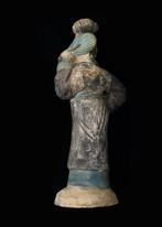 Oud-Chinees Terracotta Vrouwelijk hofdienaar beeldje, Antiek en Kunst