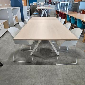 Vepa grote vergadertafel - 280x120 cm beschikbaar voor biedingen