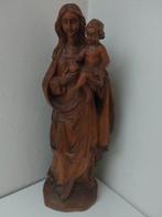 Snijwerk, Madonna mit Kind auf dem Arm - Handarbeit - 42 cm, Antiek en Kunst