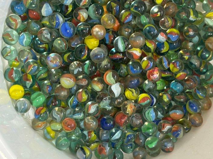 kattenoog - Knikkers 2,8 kilo knikkers glasmurmelverzameling, Antiek en Kunst, Antiek | Speelgoed