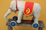 Steiff: pull toy olifant, 1950, met knoopje. EAN 1335.2 -, Antiek en Kunst, Antiek | Speelgoed