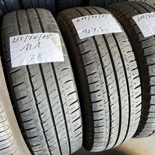 2 x Michelin Agilis 215-70-15 C Zomerbanden 7,5mm, Auto-onderdelen, Banden en Velgen, 15 inch, Zomerbanden, 215 mm, Bestelwagen