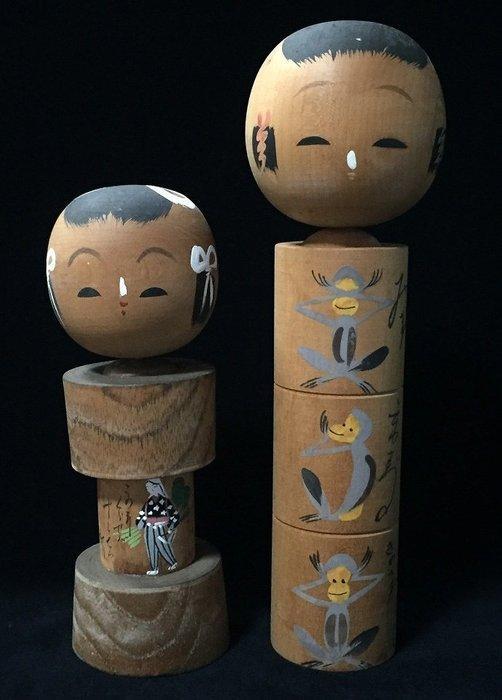 Set van 2 / Japanse vintage houten kokeshi-pop (Hoogte:, Antiek en Kunst, Curiosa en Brocante