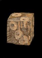 Oud-Romeins Been Die (Zonder Minimumprijs), Antiek en Kunst