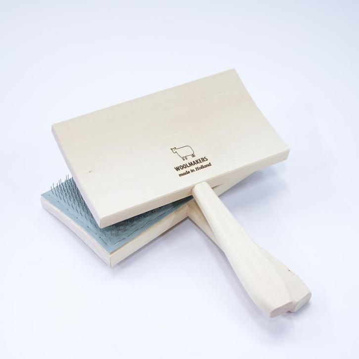 Handkaarden - Woolmakers Little Hero, Hobby en Vrije tijd, Spinnewielen en Spinnen, Nieuw, Overige typen, Ophalen of Verzenden