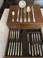 Christofle - Tafelservies (61) - Cluny - Verzilverd, Antiek en Kunst