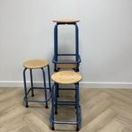 complete set 4x schoolkruk,  zithoogte 55 cm,  beuken -, Huis en Inrichting, Barkrukken, Ophalen of Verzenden, Gebruikt, Hout