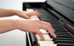 Yamaha Clavinova CLP-745 PE digitale piano, Muziek en Instrumenten, Piano's, Nieuw