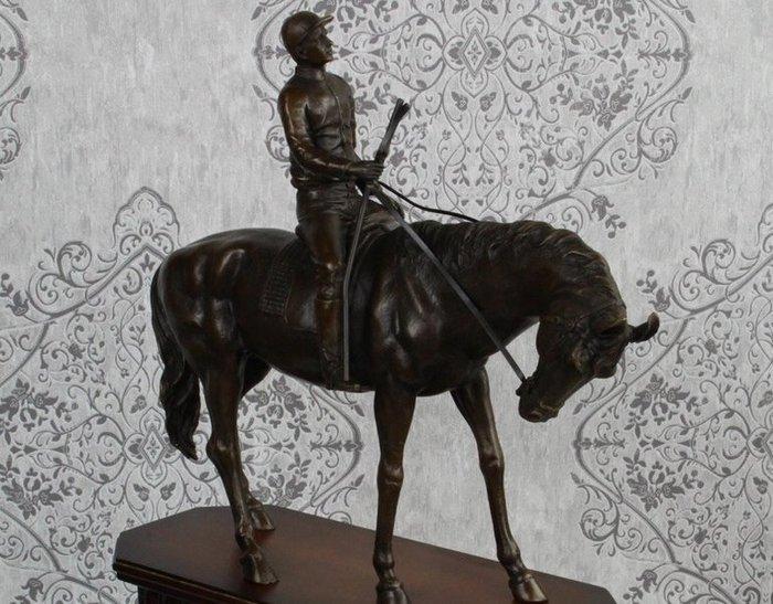 sculptuur, Jockey te paard - 52.4 cm - Brons, Hout, Antiek en Kunst, Curiosa en Brocante