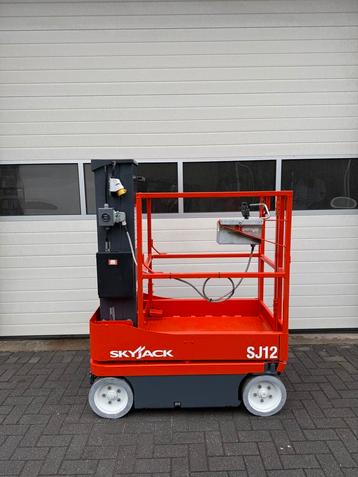 Skyjack SJ 12 mast hoogwerker (2015) beschikbaar voor biedingen