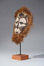 Een houten masker - Lega - DR Congo (Zonder minimumprijs), Antiek en Kunst