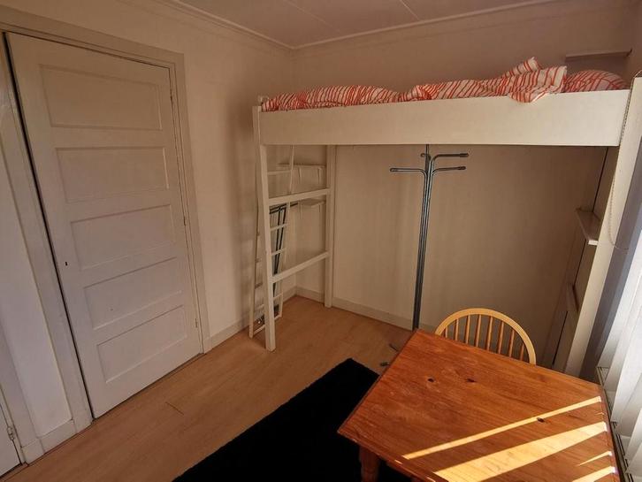 Te huur: Kamer Vlokhovenseweg in Eindhoven, Huizen en Kamers, Kamers te huur