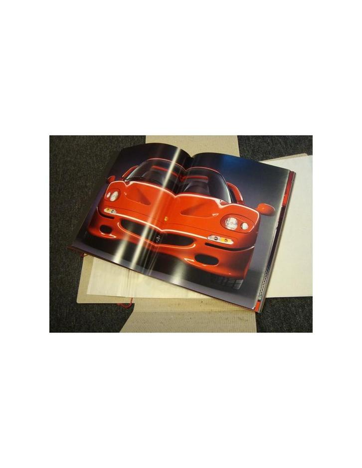 1995 FERRARI F50 KLANTEN BROCHURE 1002/95, Boeken, Auto's | Folders en Tijdschriften, Ferrari