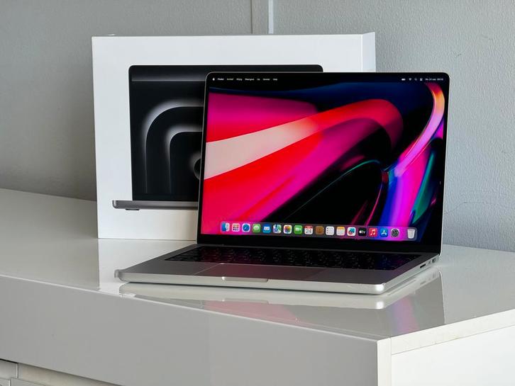Macbook Pro 14 8k XDR | M1 Pro !! 512 Gb SSD !! 16Gb RAM !!, Computers en Software, Apple Macbooks, 4 Ghz of meer, 15 inch, 512 GB