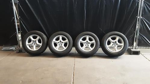 BMW X5 velgen met winterbanden, Auto-onderdelen, Banden en Velgen, 17 inch, Winterbanden, 235 mm, Personenwagen, Gebruikt, Banden en Velgen