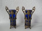 Vaas (2) - 2 Antieke vazen met kobalt blauw glas - Glas